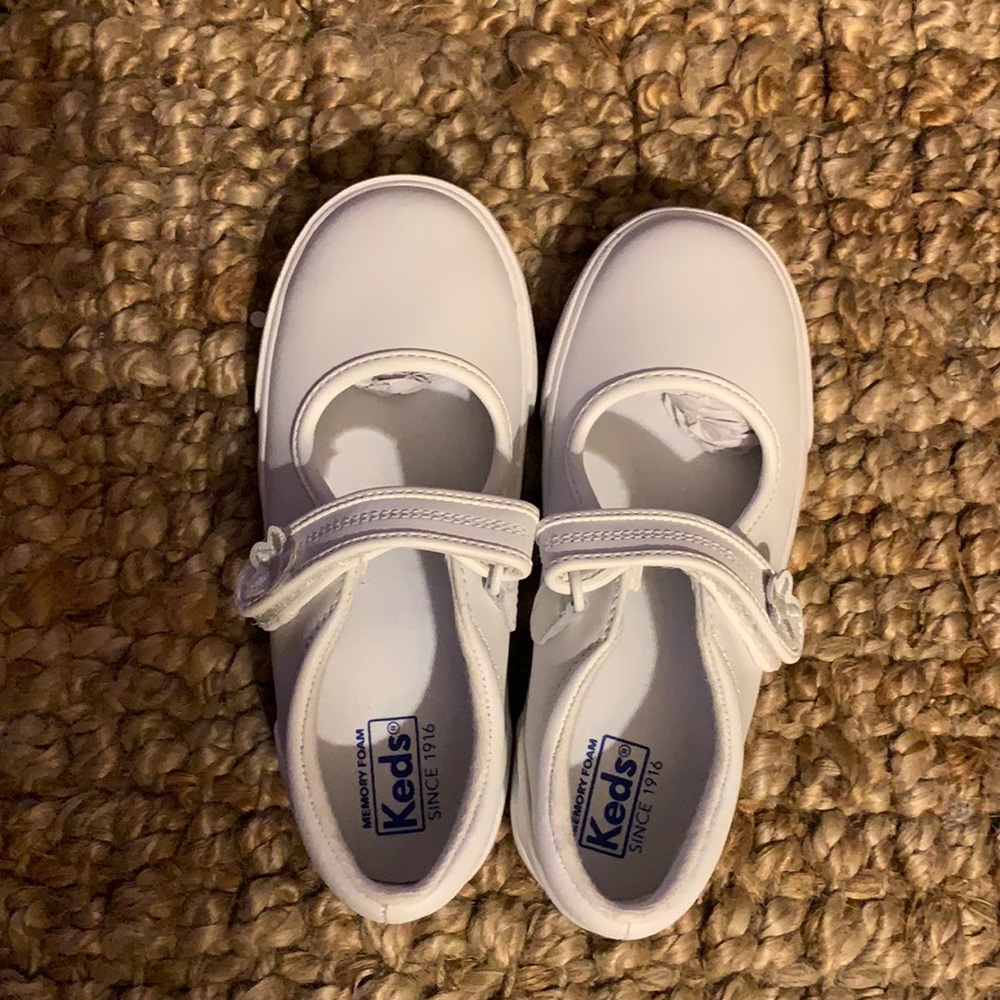 Brand new leather keds girls